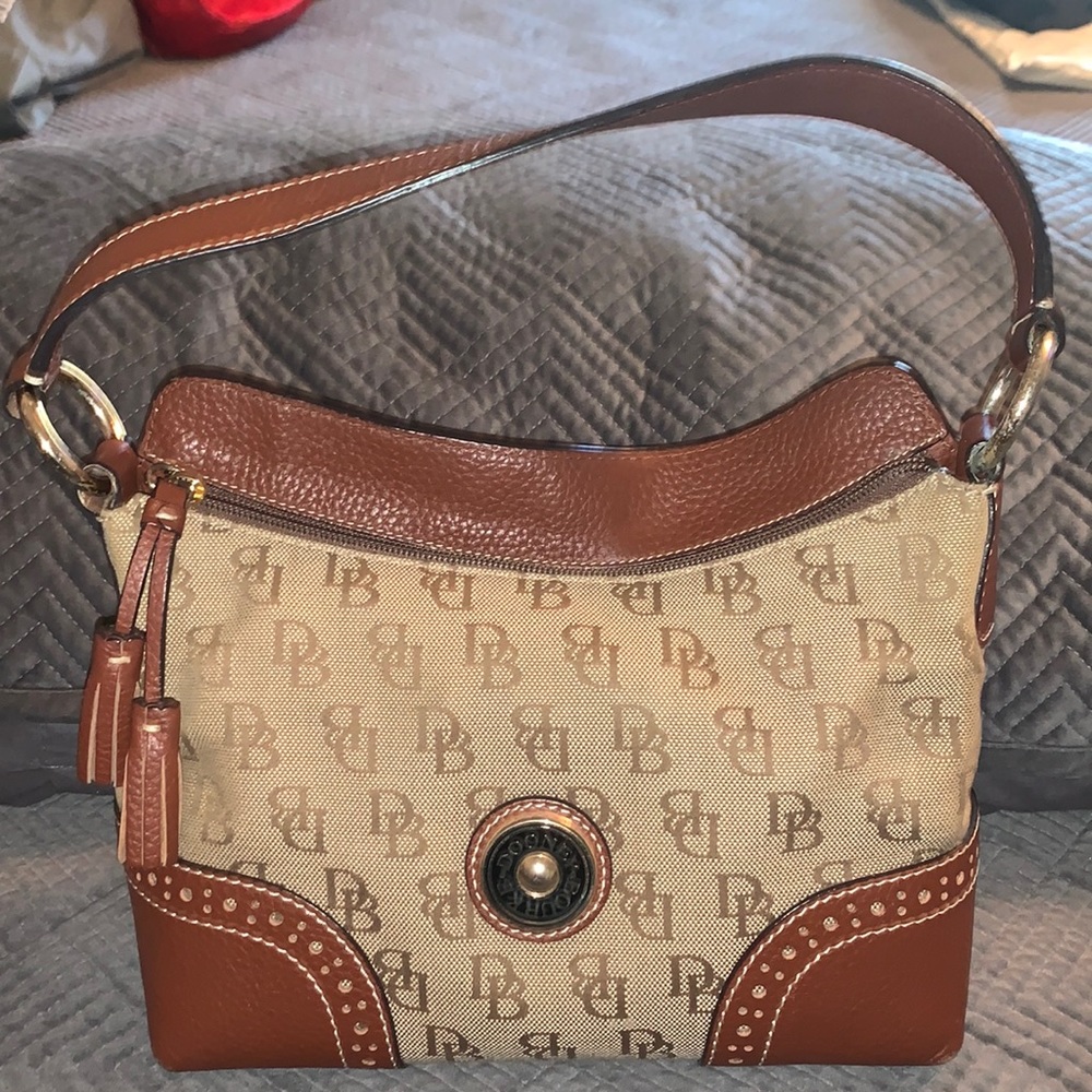 Dooney & Bourke Signature Vintage Leather Trim Slouch Satchel Saddle Bag Purse